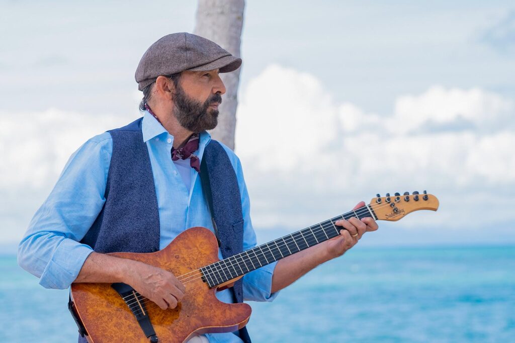 La leyenda de la música latina Juan Luis Guerra vuelve a Murcia