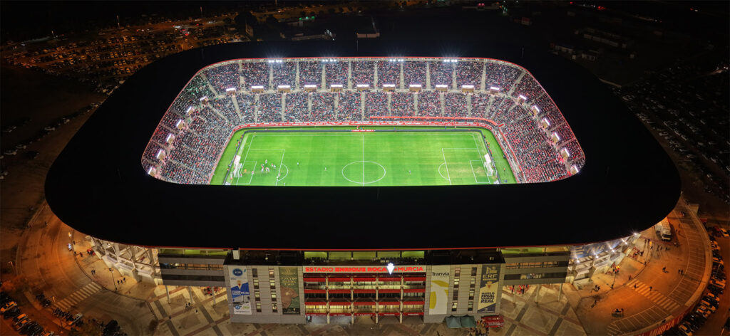 El Real Murcia estrena «La Terraza del Murcia», un nuevo espacio para eventos y gastronomía