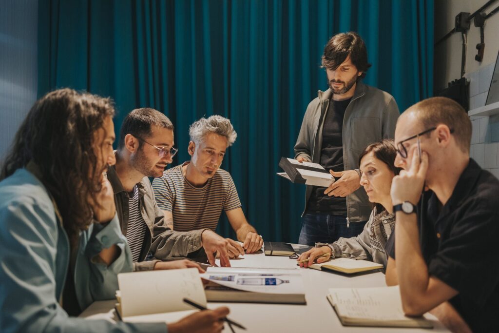 Un estudio de diseño murciano finalista para crear los nuevos billetes de euro