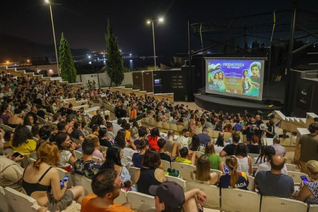 El cine de verano vuelve al Parque Torres de Cartagena