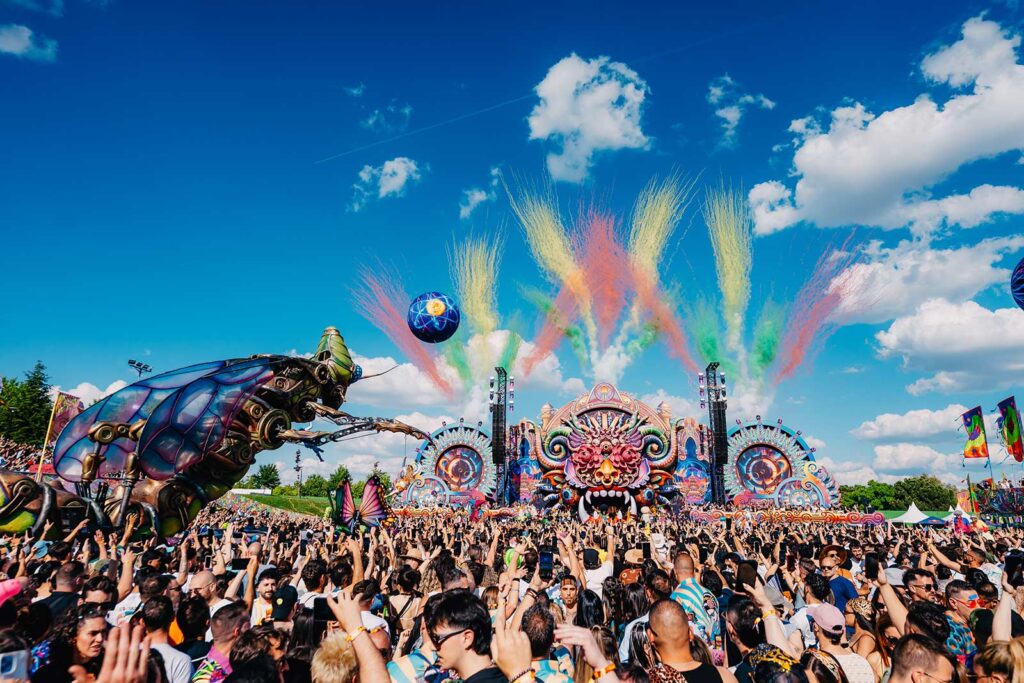 elrow XXL llega a Murcia con tres escenarios y más de 11 horas de música